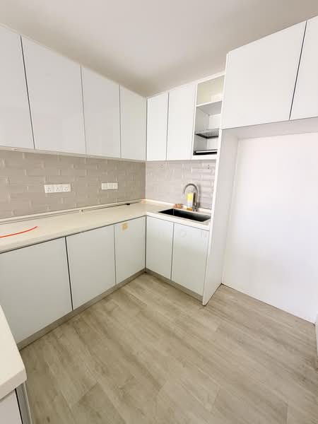 Servis Apartment untuk Dijual di Woodsbury Suites - SP Whong - PropertyGuru.com.my