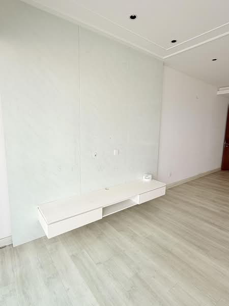Servis Apartment untuk Dijual di Woodsbury Suites - SP Whong - PropertyGuru.com.my