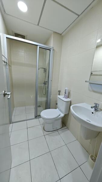 Park Tower untuk Untuk Disewa - RM 4,500 /bulan, Mac 2026 - Bathroom - PropertyGuru.com.my