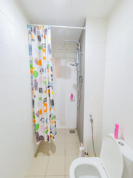 Condominium for Sale at Subang Parkhomes - Lee Jo Surf - Bathroom - PropertyGuru.com.my