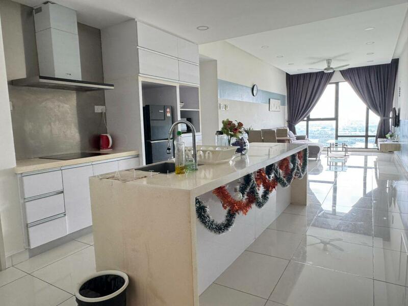 Southkey Mosaic untuk Untuk Disewa - RM 3,200 /bulan, Feb 2026 - Kitchen - PropertyGuru.com.my