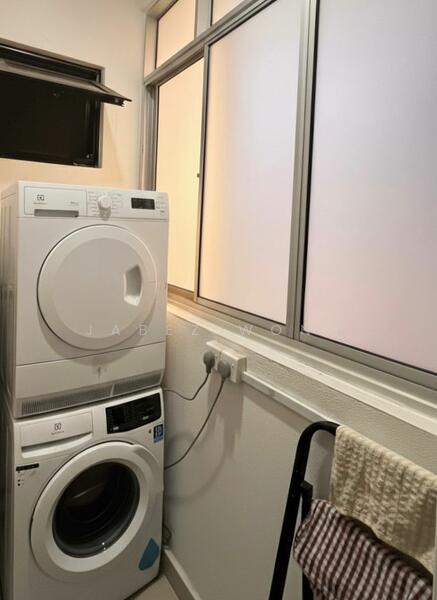 Service Residence for Sale at H2O Residences - Jabez Wong - Interior - PropertyGuru.com.my