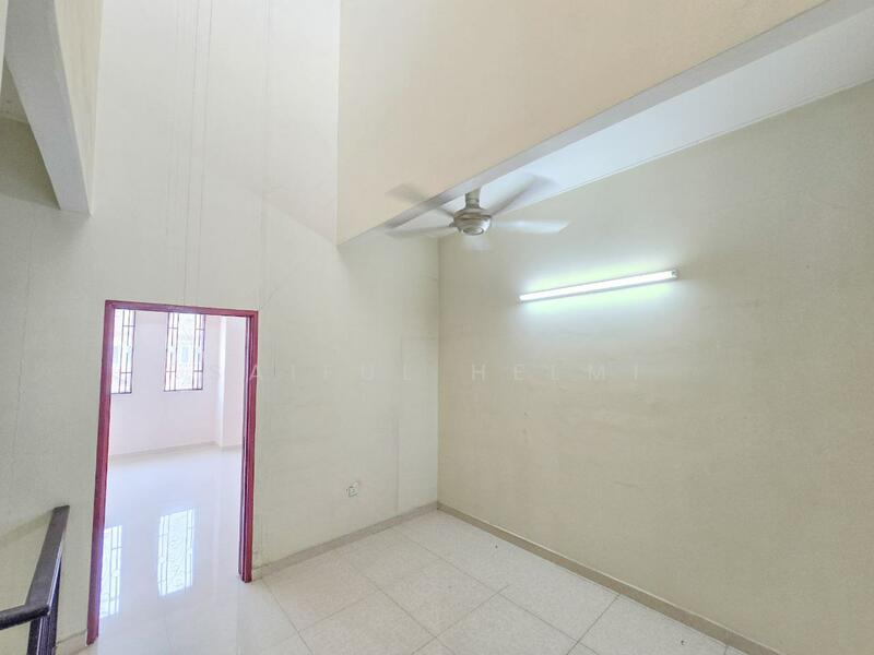 Seksyen 23 untuk Untuk Dijual - RM 590,000, Feb 2026 - Interior - PropertyGuru.com.my