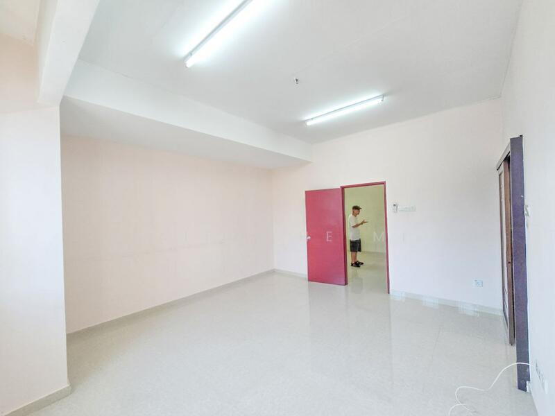 Seksyen 23 untuk Untuk Dijual - RM 590,000, Feb 2026 - Interior - PropertyGuru.com.my