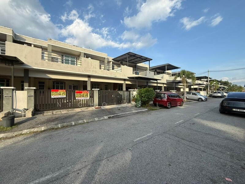 Rumah Teres untuk Disewa di Bandar Lahat Baru (Lahat) - Nicholas Lee - Exterior - PropertyGuru.com.my