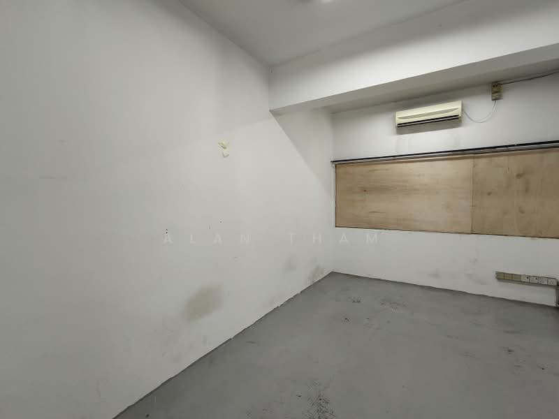 Shop / Office for Rent in Taman Johor Jaya (Johor Bahru) - Alan Tham - PropertyGuru.com.my
