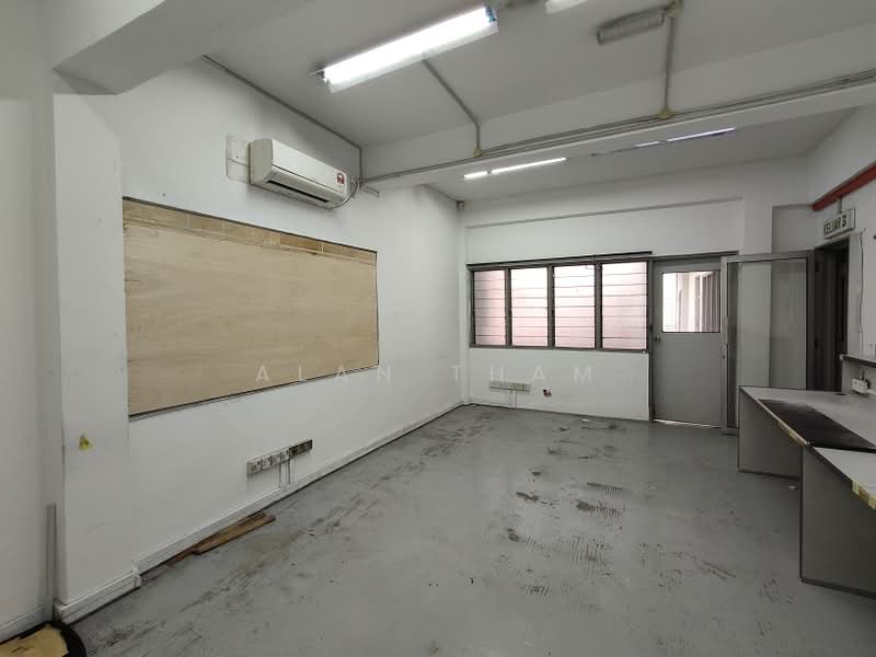 Shop / Office for Rent in Taman Johor Jaya (Johor Bahru) - Alan Tham - PropertyGuru.com.my