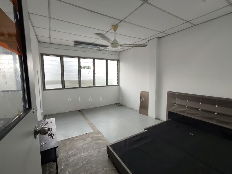 Shop / Office for Rent in Taman Johor Jaya (Johor Bahru) - Alan Tham - PropertyGuru.com.my