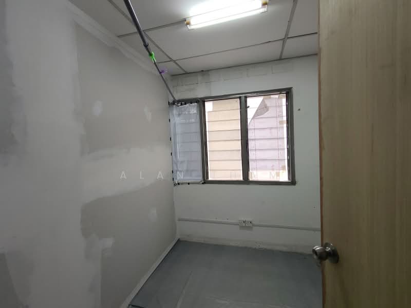 Shop / Office for Rent in Taman Johor Jaya (Johor Bahru) - Alan Tham - PropertyGuru.com.my