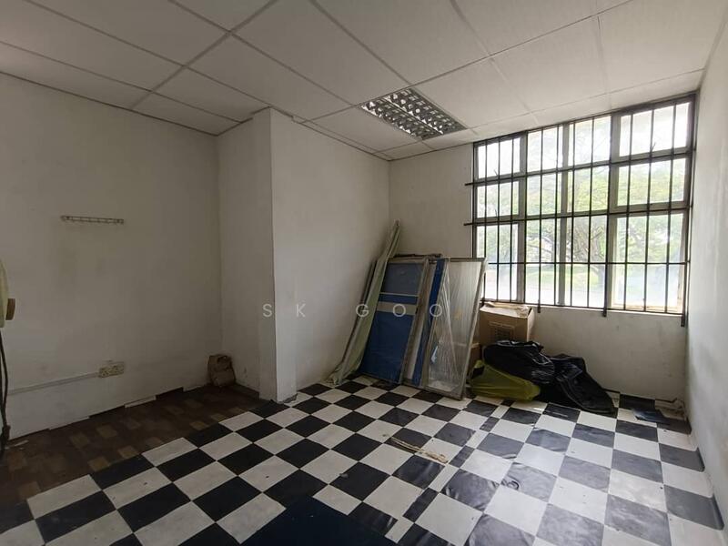 Shop for Sale in Taman Nusa Perintis (Iskandar Puteri (Nusajaya)) - SK GOO - Interior - PropertyGuru.com.my