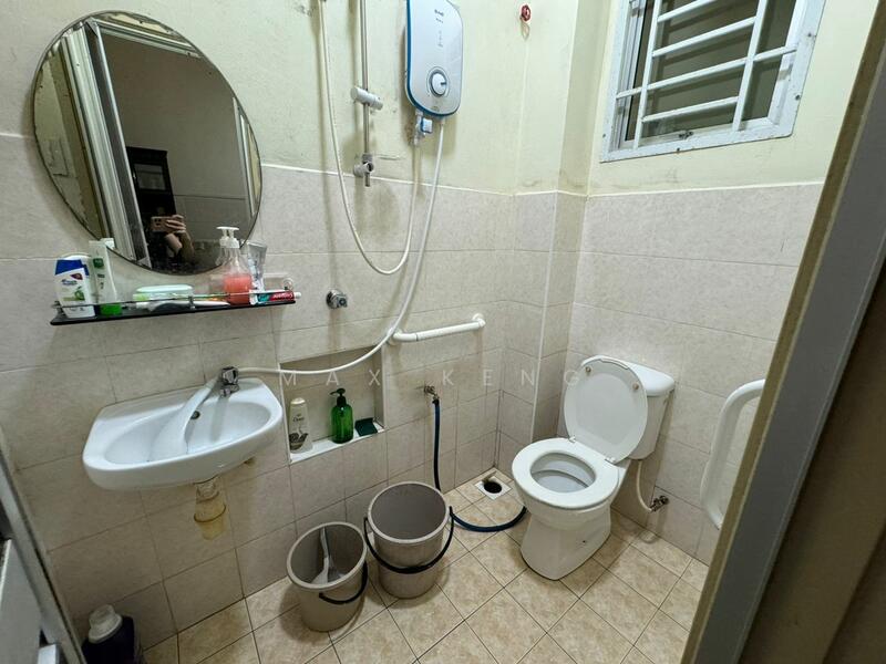 Rumah Teres 2 Tingkat untuk Dijual di Iskandar Puteri (Nusajaya) (Johor) - Max Keng - Bathroom - PropertyGuru.com.my