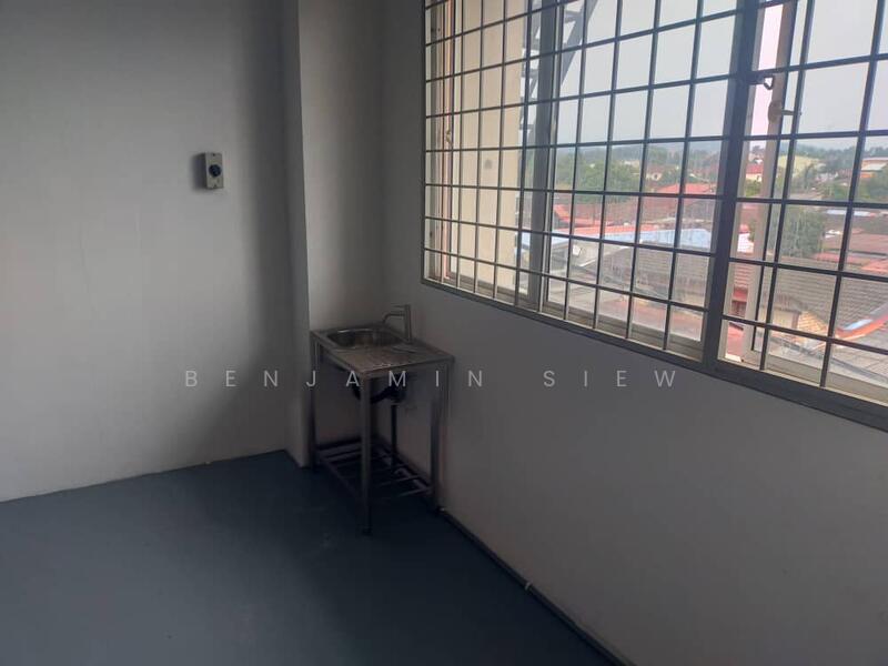 Shop / Office for Rent in Saujana Impian (Kajang) - Benjamin Siew - Interior - PropertyGuru.com.my