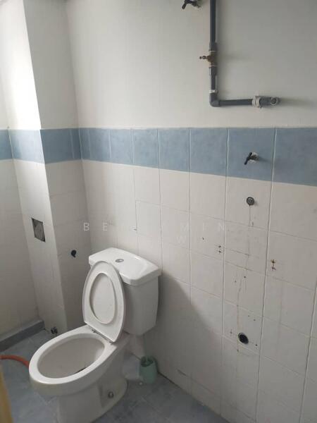Shop / Office for Rent in Saujana Impian (Kajang) - Benjamin Siew - Bathroom - PropertyGuru.com.my