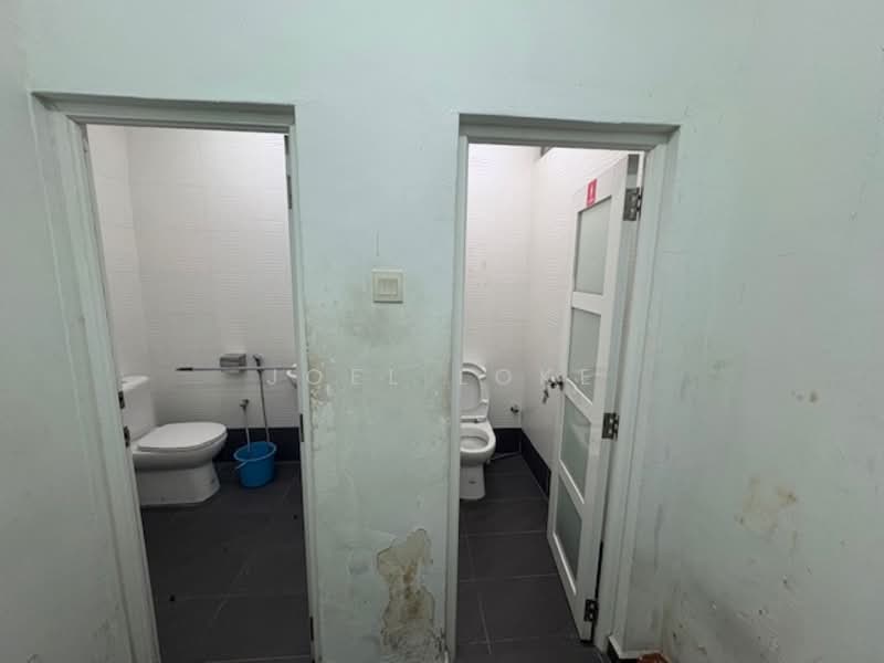 Shop for Rent in Taman Tun Dr Ismail (Kuala Lumpur) - Joel Loke - Bathroom - PropertyGuru.com.my