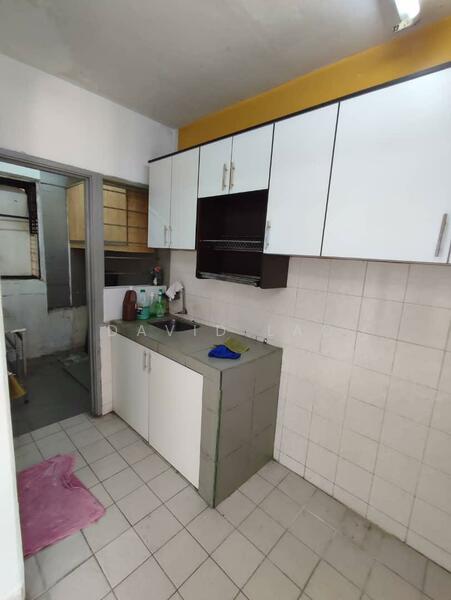 Apartment for Sale at Pangsapuri Suria Subang - David Lao - Kitchen - PropertyGuru.com.my