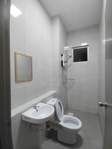 Common Bathroom