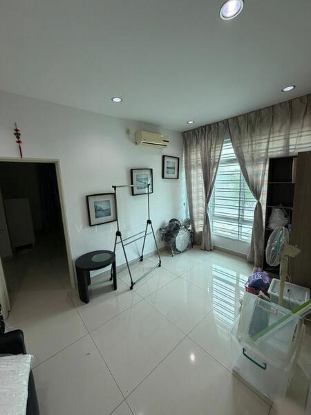Cluster House for Sale in Johor Bahru (Johor) - Vincy Sia - Living Room - PropertyGuru.com.my