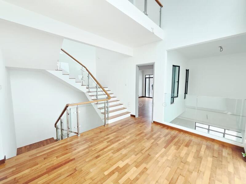 For Sale - Quas Residence