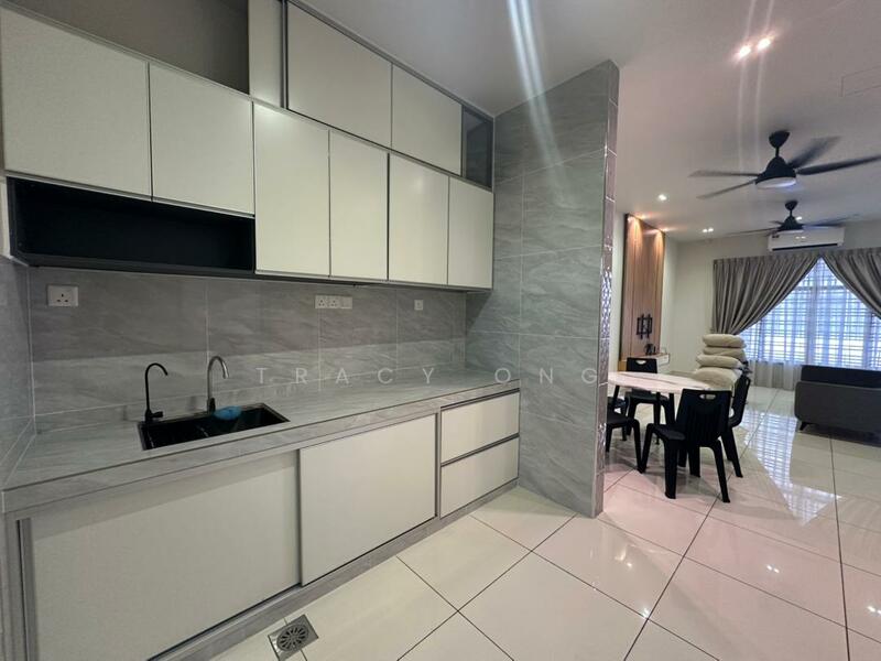 2-storey Terraced House for Rent in Austin Crest (Johor Bahru) - Tracy Ong - Kitchen - PropertyGuru.com.my