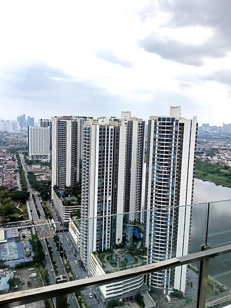 Eco Sky untuk Untuk Disewa - RM 2,700 /bulan, Mac 2026 - Balcony view - PropertyGuru.com.my