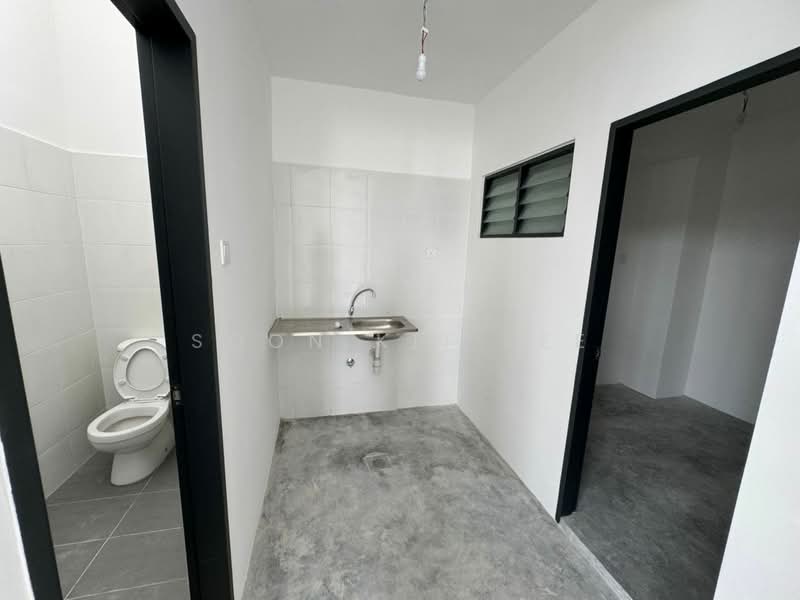 Kilang Berkembar untuk Disewa di Eco Business Park V (Puncak Alam) - Keith Lee - Bathroom - PropertyGuru.com.my