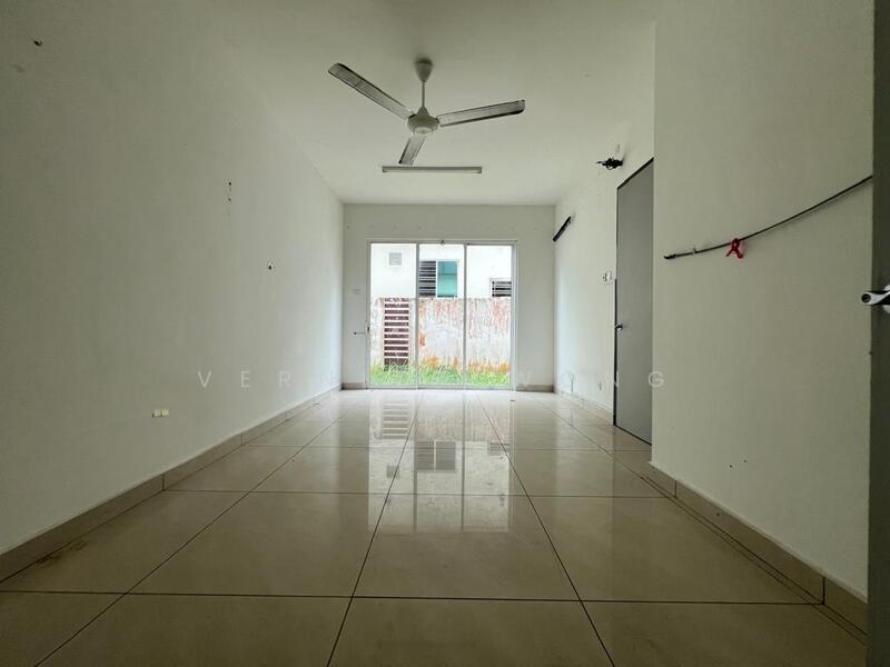 Bungalow for Sale in Johor Bahru (Johor) - Vernice Wong - Living Room - PropertyGuru.com.my