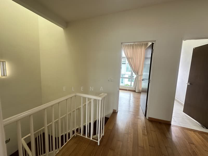 Rumah Bandar untuk Dijual di Taman Sutera Utama (Skudai) - Elena Lye - Corridor - PropertyGuru.com.my