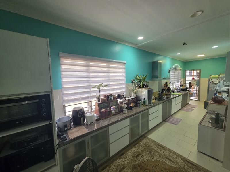 Semi-Detached House for Sale in Taman Desa Alam (Shah Alam) - Joseph Chan - Kitchen - PropertyGuru.com.my
