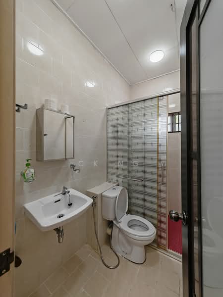 Rumah Berkembar untuk Dijual di Seremban (Negeri Sembilan) - CK Ng - Bathroom - PropertyGuru.com.my