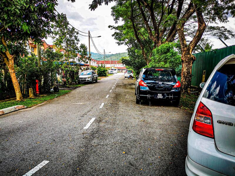 2-storey Terraced House for Sale in Semenyih (Selangor) - Zairul Asrah Zulkefli - Exterior - PropertyGuru.com.my