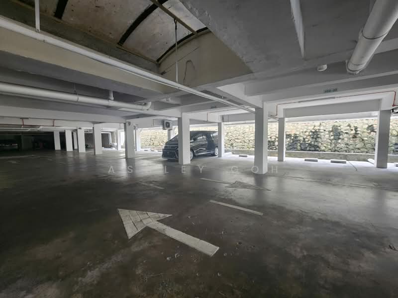 Condominium for Sale at Petrie Condominium - Ashley Goh - Car Park - PropertyGuru.com.my