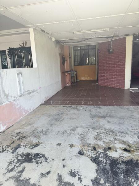 Rumah Teres 2 Tingkat untuk Dijual di Taman Rasah Jaya - Kelly See - Exterior - PropertyGuru.com.my