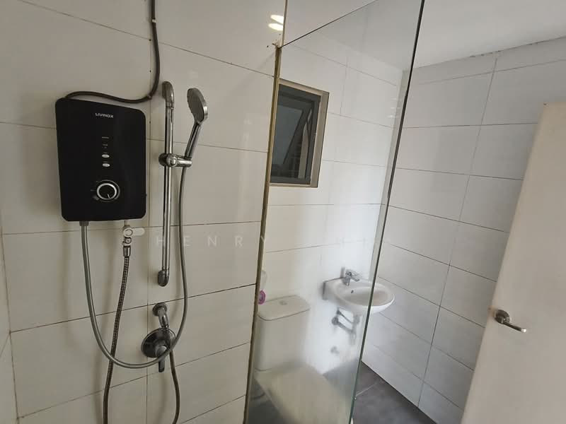 Servis Apartment untuk Dijual di Shamelin Star - Henry Chia - Bathroom - PropertyGuru.com.my