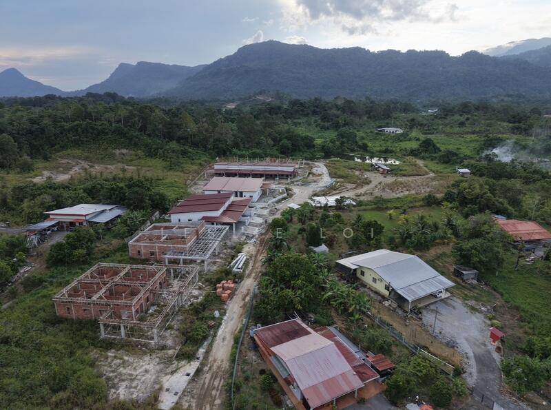 1-storey Terraced House for Sale in Sungai Tengah (Kuching) - Leslie Loi - Exterior - PropertyGuru.com.my