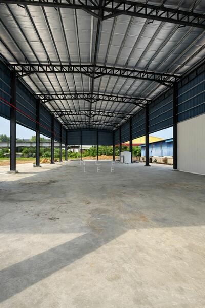 Warehouse for Rent in Kampung Baru Subang (Sungai Buloh) - Vincent Lee - Exterior - PropertyGuru.com.my