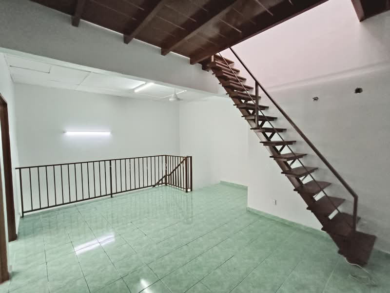 2.5-storey Terraced House for Sale in Taman Taynton View (Cheras) - Henry Chia - PropertyGuru.com.my