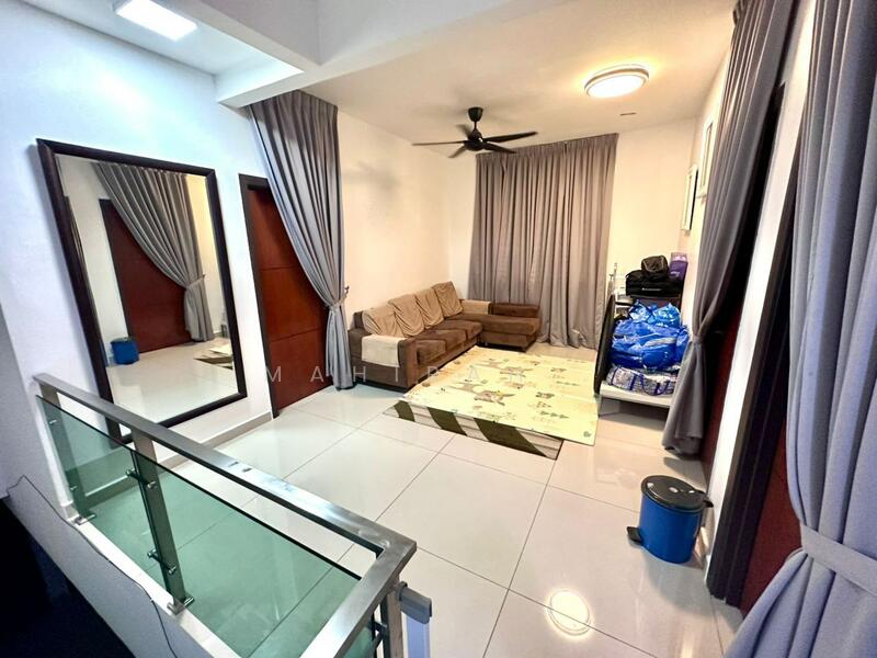 Bangi Vista Link Villa & Bungalow untuk Untuk Dijual - RM 880,000, Feb 2026 - Living Room - PropertyGuru.com.my