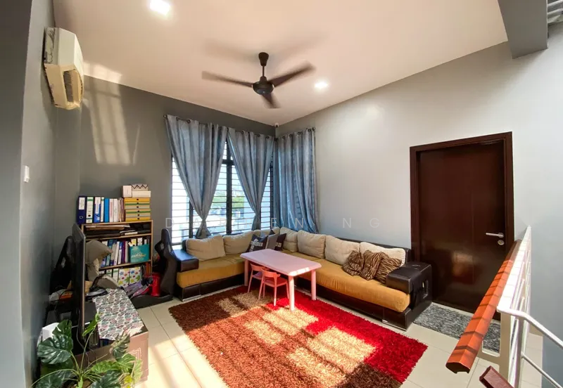 Terraced House for Sale in Temasya Glenmarie (Glenmarie) - Darren Ng - Living Room - PropertyGuru.com.my