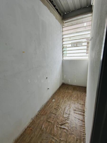 1-storey Terraced House for Sale in Taman Pinggiran Bertam (Kepala Batas) - Yusuf Surachei - Balcony - PropertyGuru.com.my