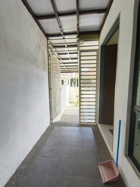 1-storey Terraced House for Sale in Taman Pinggiran Bertam (Kepala Batas) - Yusuf Surachei - Exterior - PropertyGuru.com.my