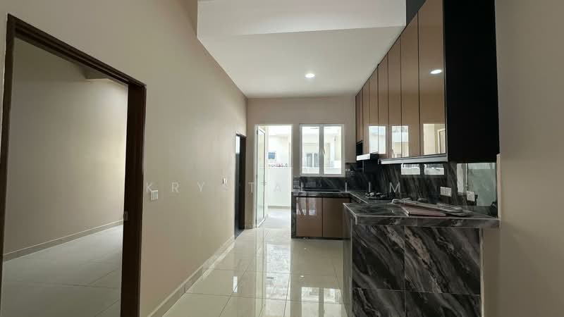 Terraced House for Rent in Sepang (Selangor) - Krystal Lim - Kitchen - PropertyGuru.com.my