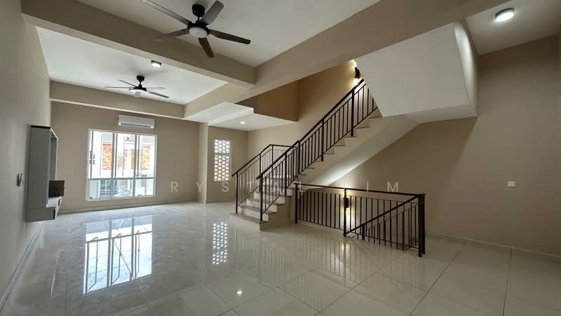 Terraced House for Rent in Sepang (Selangor) - Krystal Lim - Living Room - PropertyGuru.com.my