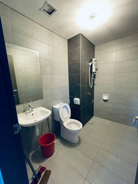 Service Residence for Rent at The New Duo @ Edumetro - Li Ying Fo - Bathroom - PropertyGuru.com.my