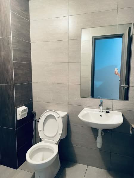 Service Residence for Rent at The New Duo @ Edumetro - Li Ying Fo - Bathroom - PropertyGuru.com.my