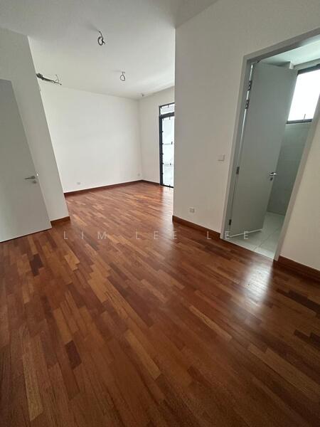 Semi-Detached House for Sale in Shah Alam (Selangor) - Lim Lee Lee - Interior - PropertyGuru.com.my