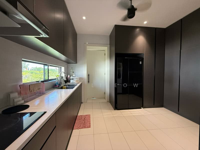 Rumah Banglo untuk Dijual di Jade Hills (Kajang) - Yan Li Eow - Kitchen - PropertyGuru.com.my