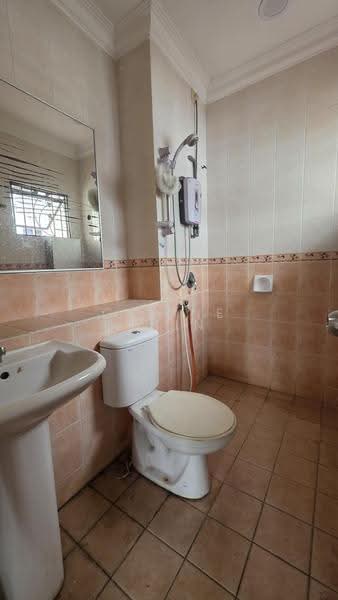 Rumah Teres 2-Tingkat untuk Dijual di Ara Damansara (Selangor) - Celine Chin - PropertyGuru.com.my