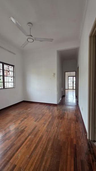 Rumah Teres 2-Tingkat untuk Dijual di Ara Damansara (Selangor) - Celine Chin - PropertyGuru.com.my