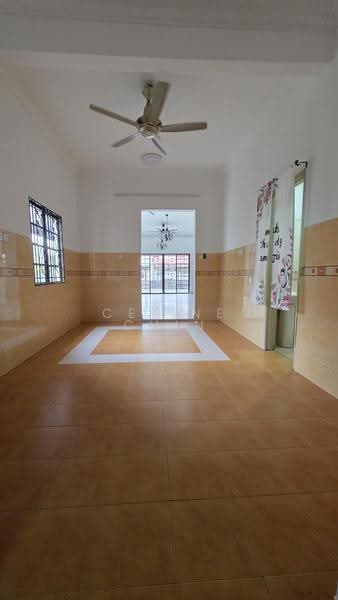 Rumah Teres 2-Tingkat untuk Dijual di Ara Damansara (Selangor) - Celine Chin - PropertyGuru.com.my