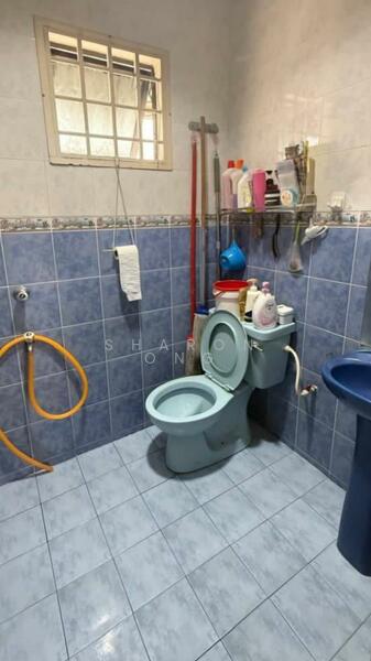 Terraced House for Sale in Skudai (Johor) - Sharon Ong - Bathroom - PropertyGuru.com.my